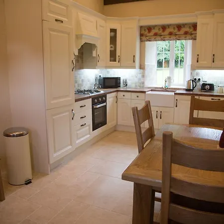 Apartment Ardagh Suites Self Catering Riverstown (Sligo)