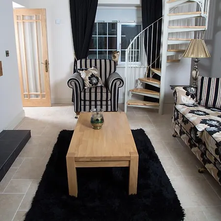 Lejlighed Ardagh Suites Self Catering