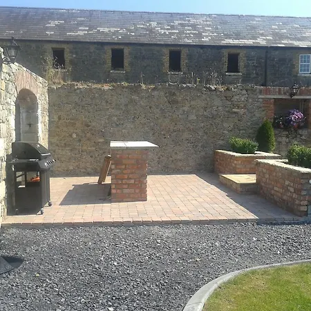 Ardagh Suites Self Catering Apartment *