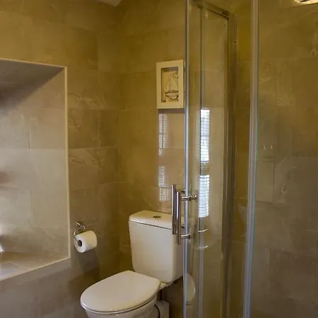 Apartment Ardagh Suites Self Catering *
